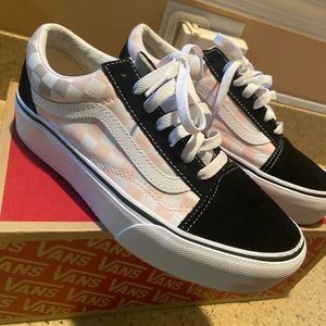 Size 5.5 Girls Vans